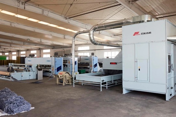 /uploads/image/2025/07/28/non-woven-punching-machine-2.jpg non-woven-punching-machine-2.jpg